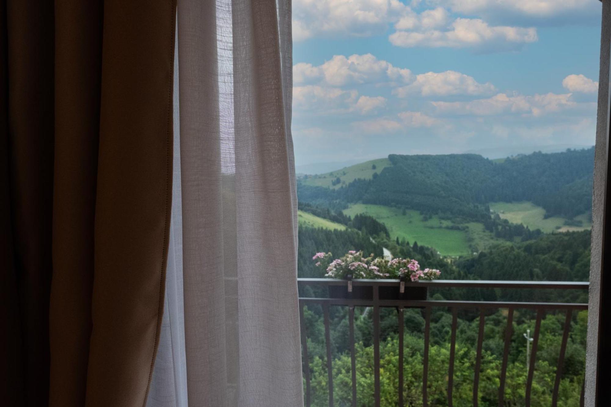 Albergo Trattoria Speranza Foza エクステリア 写真